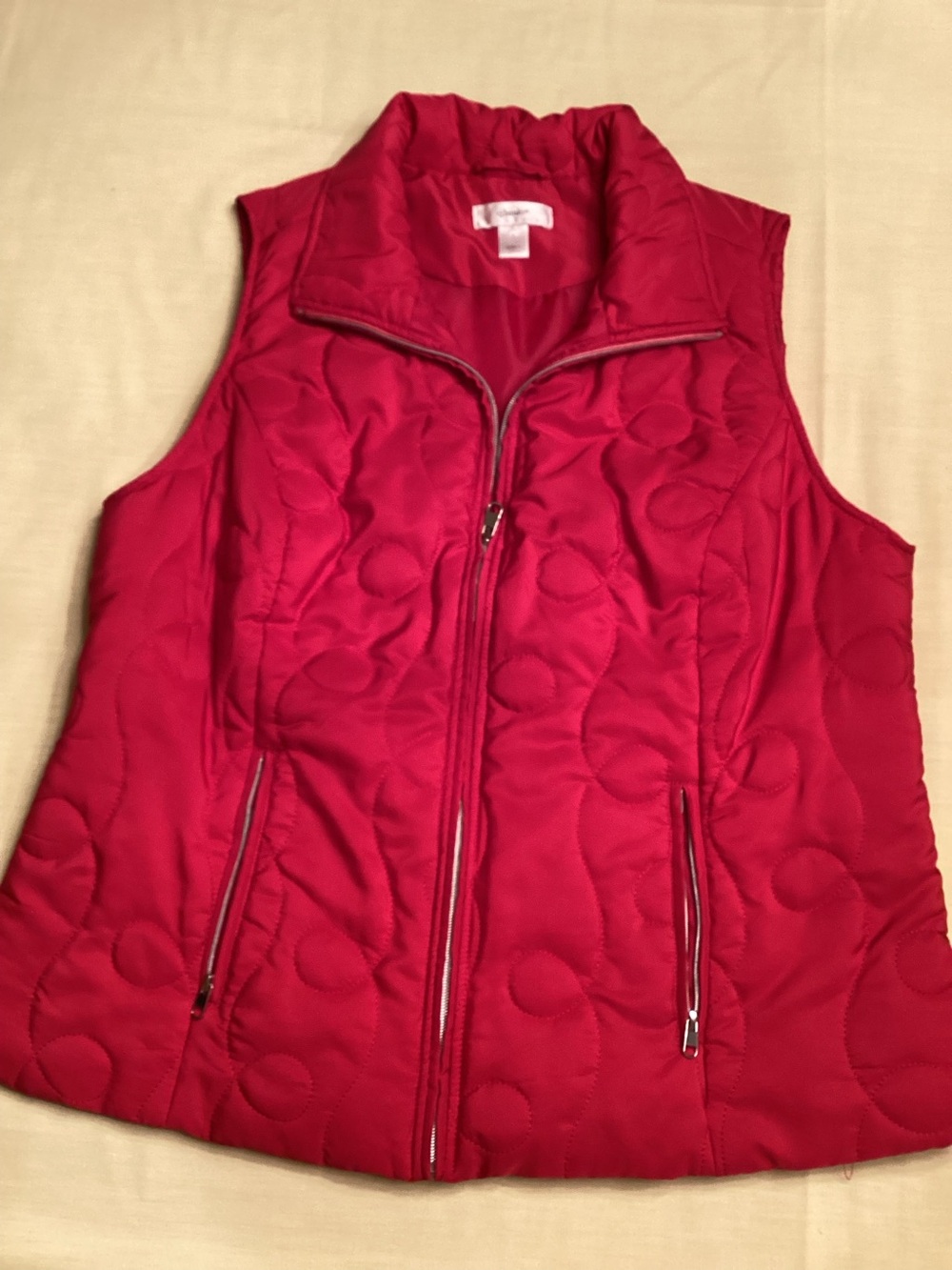 C J Banks Ladies Red Polyester Quilted Full Front Zip Sleeveless Vest Size X